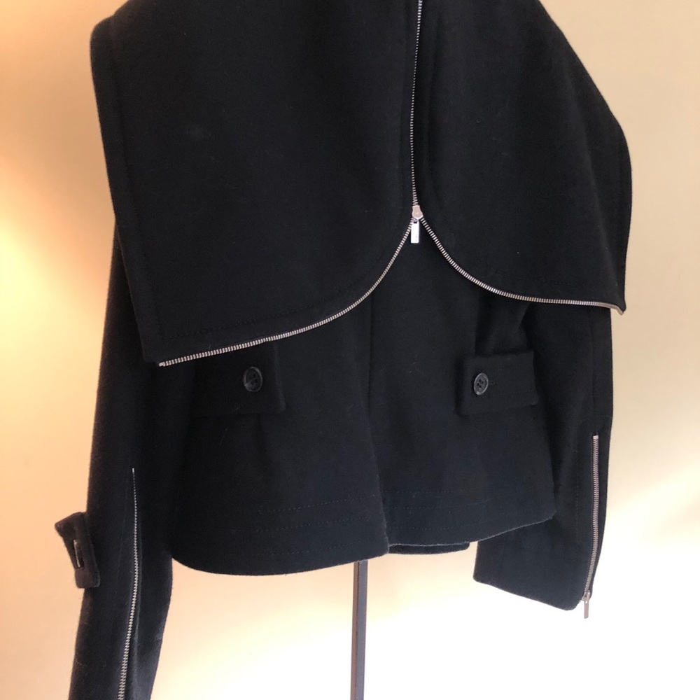 BCBGMac jacket - Picture 4 of 4